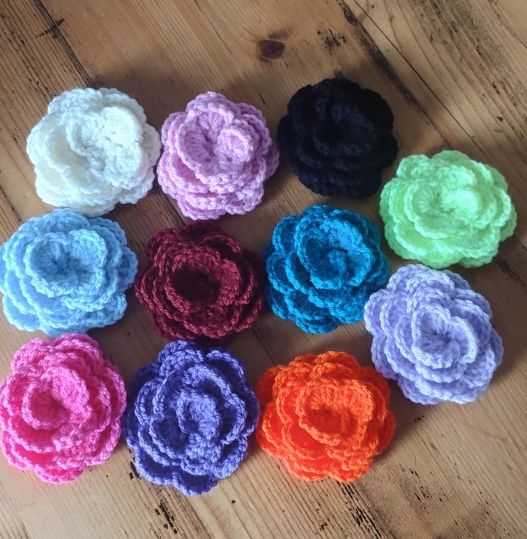 Broche de Rose - Bébé Crochet